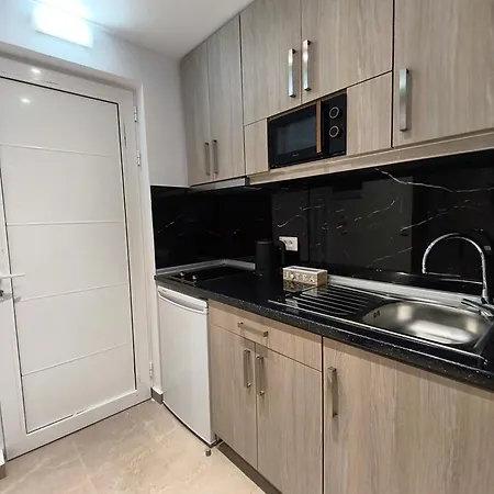 Agathi Paradise Apartman