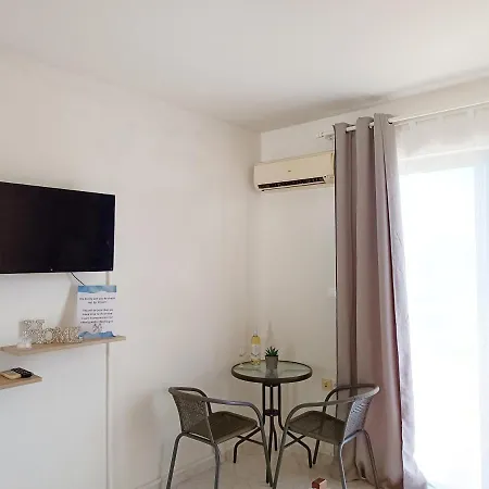 Agathi Paradise Apartment